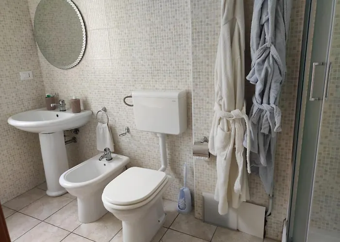 Dal Cavaliere Con Terrazza Mazzini 公寓