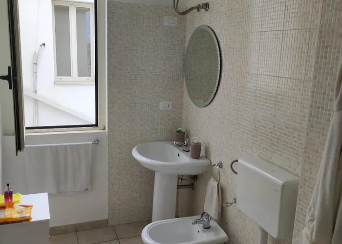 Dal Cavaliere Con Terrazza Mazzini 公寓 科森扎